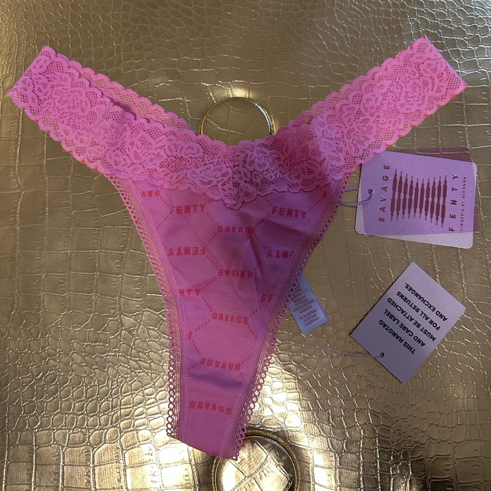 BNWT Savage x Fenty Thong Pink Af Logo Print S